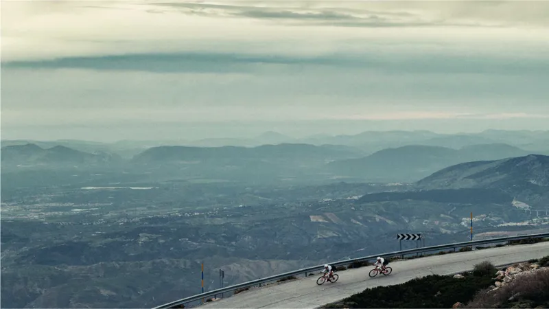 Trek Madone 9.9 H2 Road Bike 2017 Black/Red-2