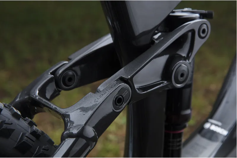 Trek Powerfly LT 9.7 Plus Electric Bike 2019 Dnister Black/Rage Red-9