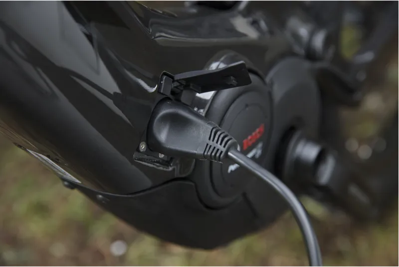 Trek Powerfly LT 9.7 Plus Electric Bike 2019 Dnister Black/Rage Red-4