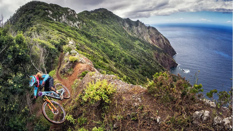 Trek Slash 9.8 29er Mountain Bike 2018 Trek Black/Roarange-8