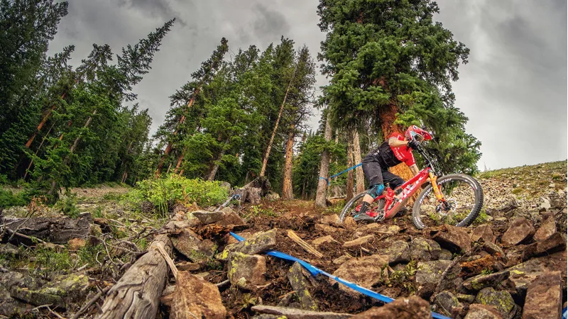 Trek Slash 9.8 29er Mountain Bike 2018 Trek Black/Roarange-11