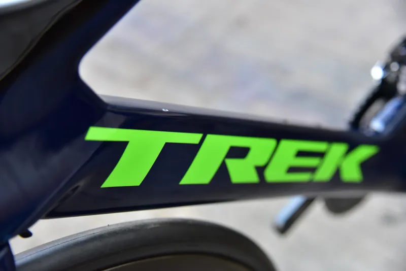Ex Demo Trek Speed Concept 9 Ultegra Time Trial Bike 2015 M Blue/Green-1