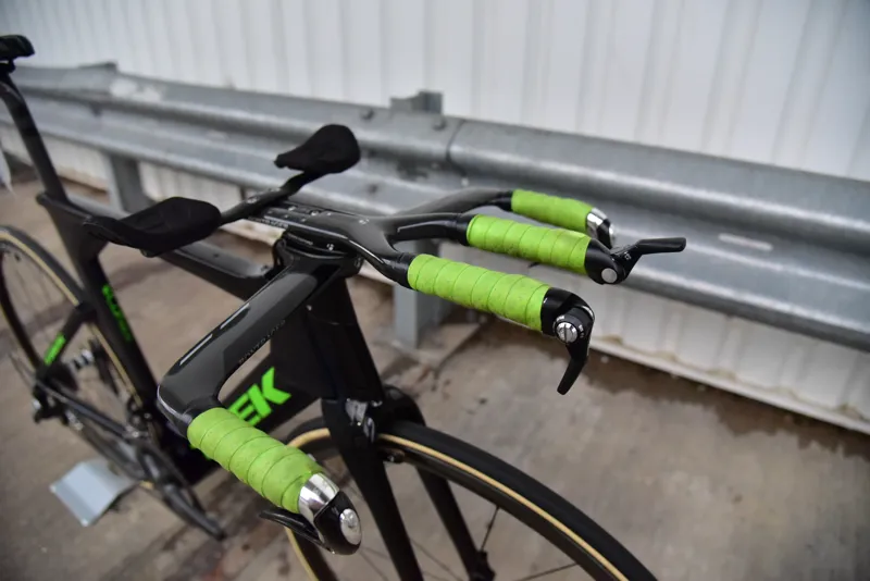 Ex Demo Trek Speed Concept 9 Ultegra Time Trial Bike 2015 L Blue/Green-1