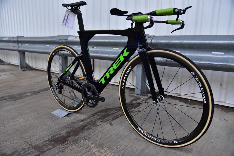 Ex Demo Trek Speed Concept 9 Ultegra Time Trial Bike 2015 L Blue/Green-3