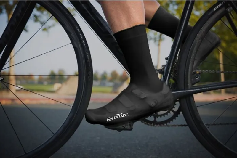 Velotoze Silicone Overshoe Black-1