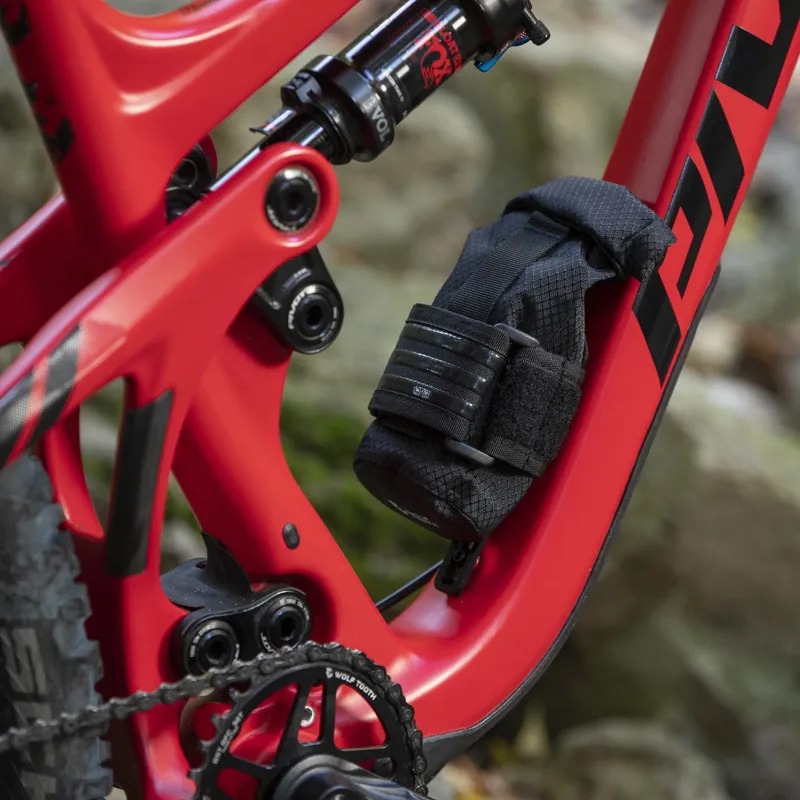 Wolf Tooth B-RAD Mini Roll-Top Bag Black-2