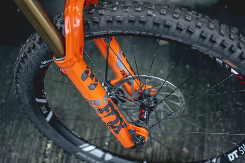 Second Hand Custom Build Yeti SB165 Mountain Bike Medium 2022 Turquois-5