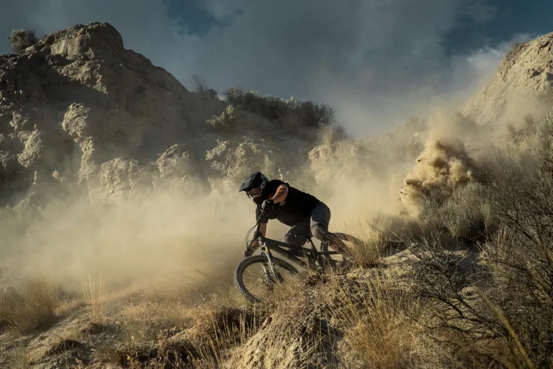 Yeti SB165 C-Series 27.5 Mountain Bike 2020 Turquoise-1