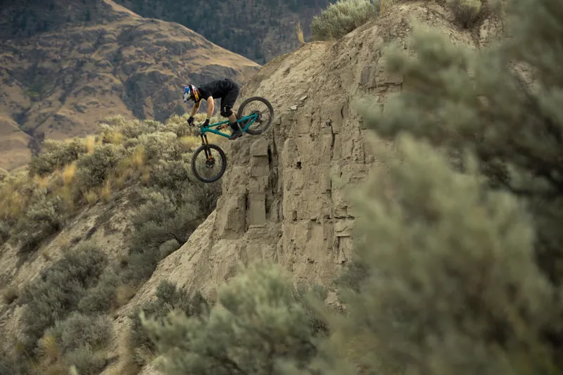 Yeti SB165 C-Series 27.5 Mountain Bike 2020 Turquoise-2