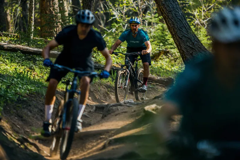 Yeti SB5 TURQ LR X01 Eagle Mountain Bike 2018 Turquoise-1